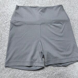 YOGALICIOUS LUX Women's Stretchy Soft Gray High Waisted Bike Shorts Size L